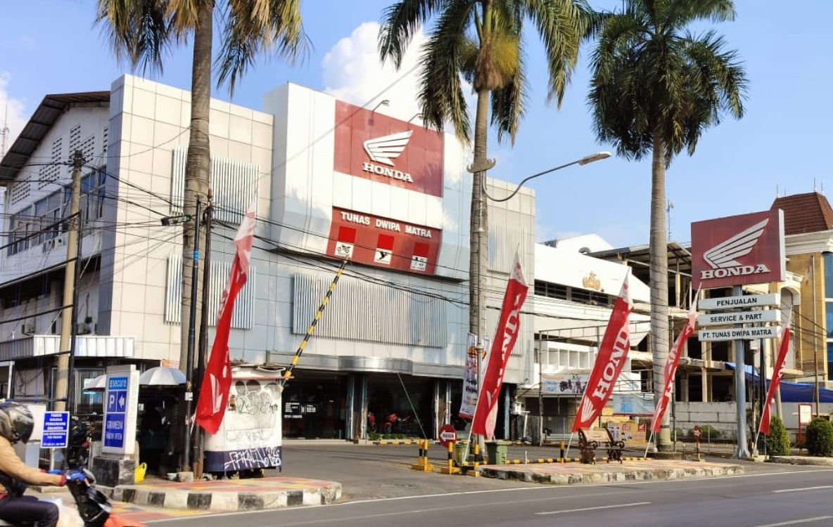 Dealer Motor Honda Bandar Lampung - TDM RADEN INTAN